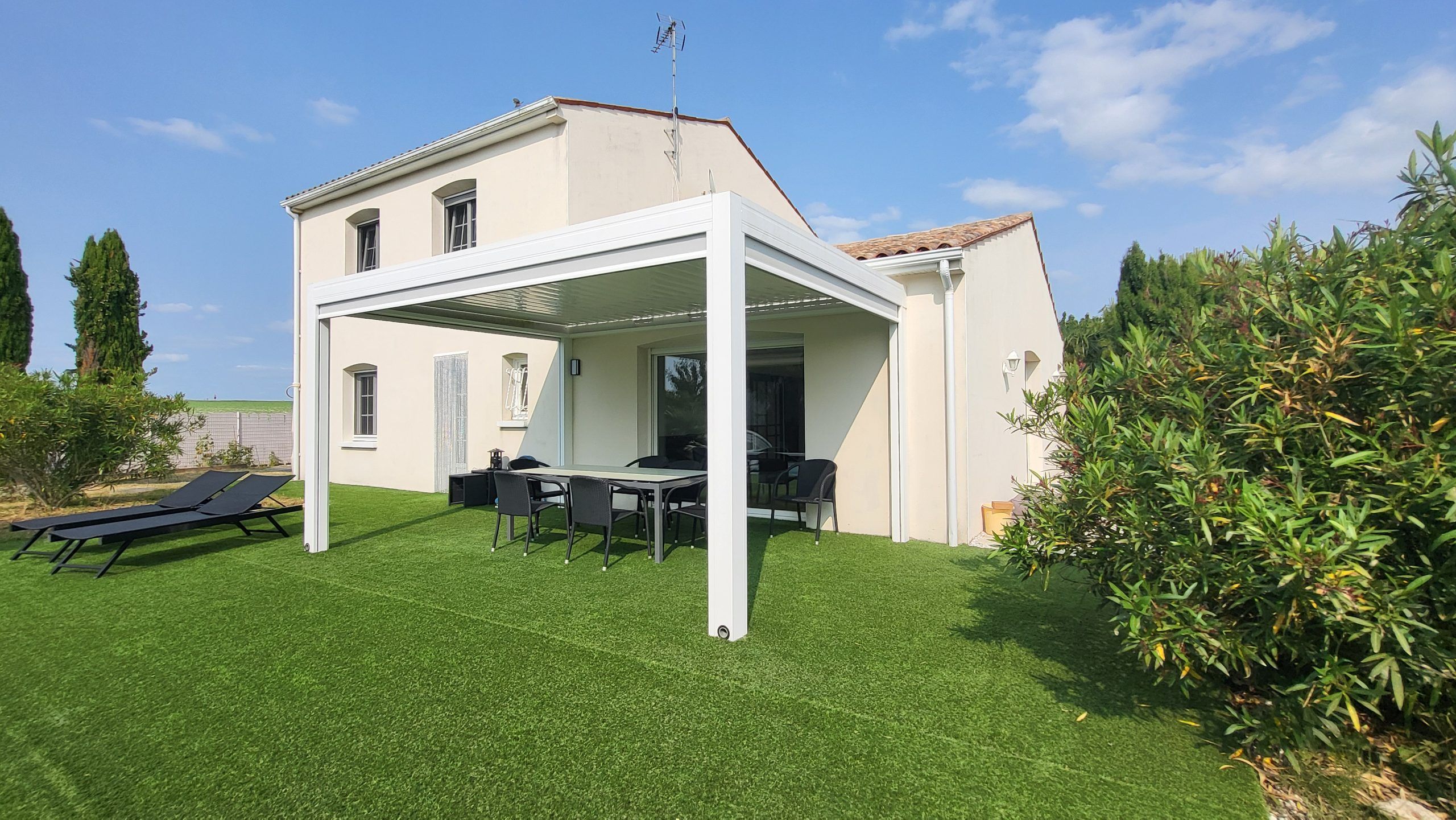 MÉDIS – Villa contemporaine avec piscine, aux portes de Royan