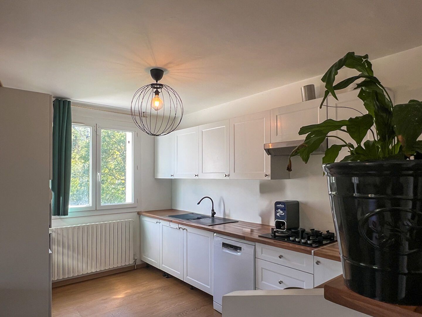 Villa T4 rénovée sans vis-à-vis - Calme absolu - À 10 min du centre de Digne