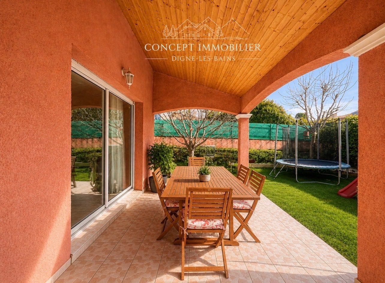 Villa T5 avec sous sol 70m2 et jardin