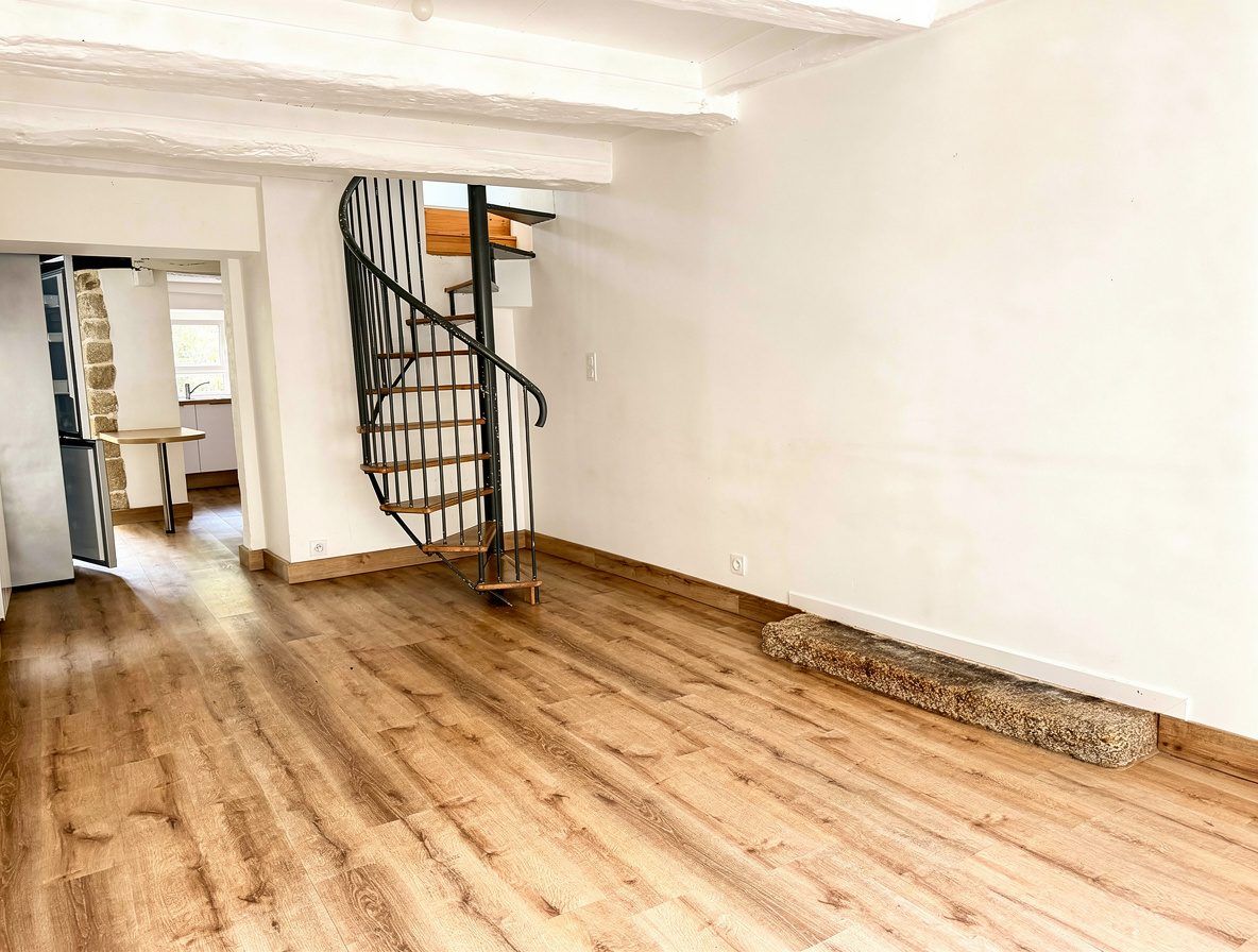 Maison de ville avec cour et atelier - Investissement locatif - Maison loué