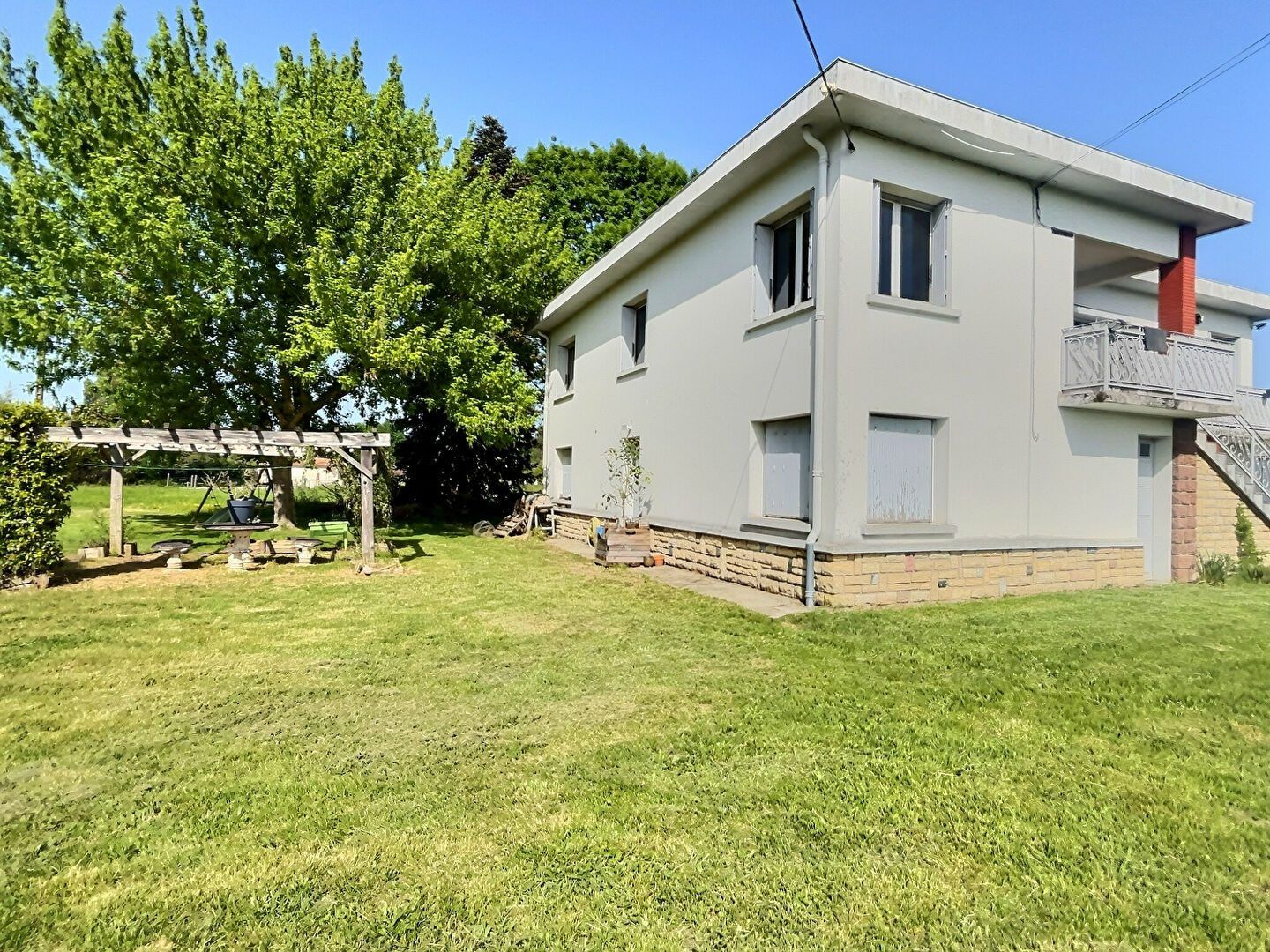 Maison familiale, 4ch, avec vue dégagée.