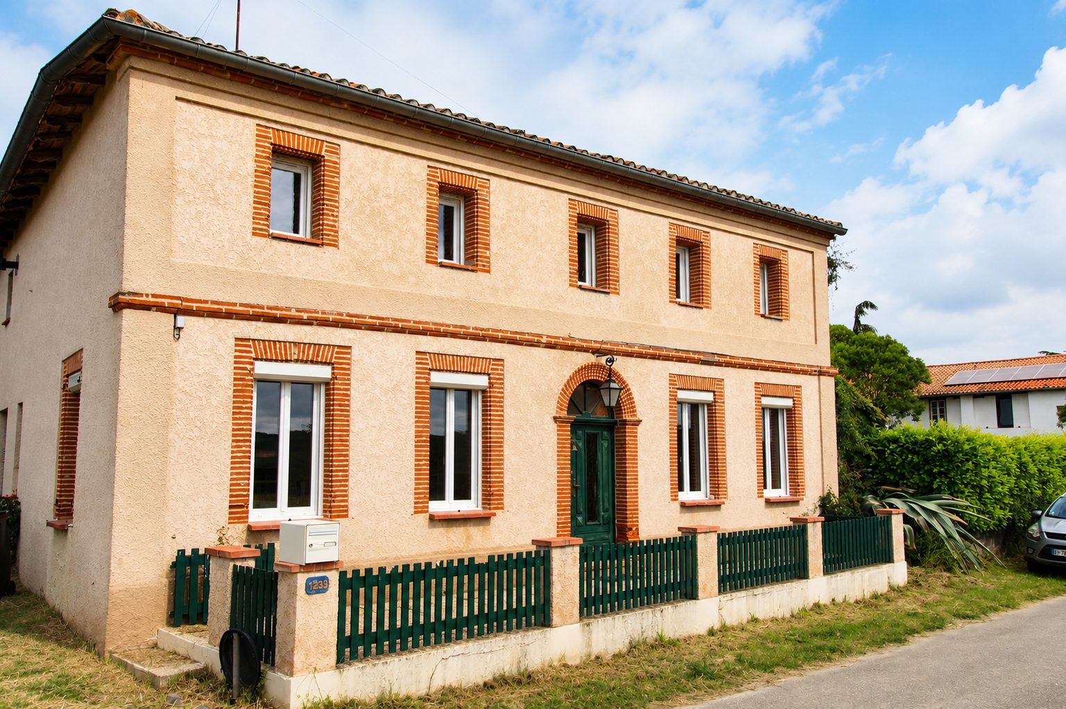Maison Castelsarrasin 6 pièce(s) 222 m2