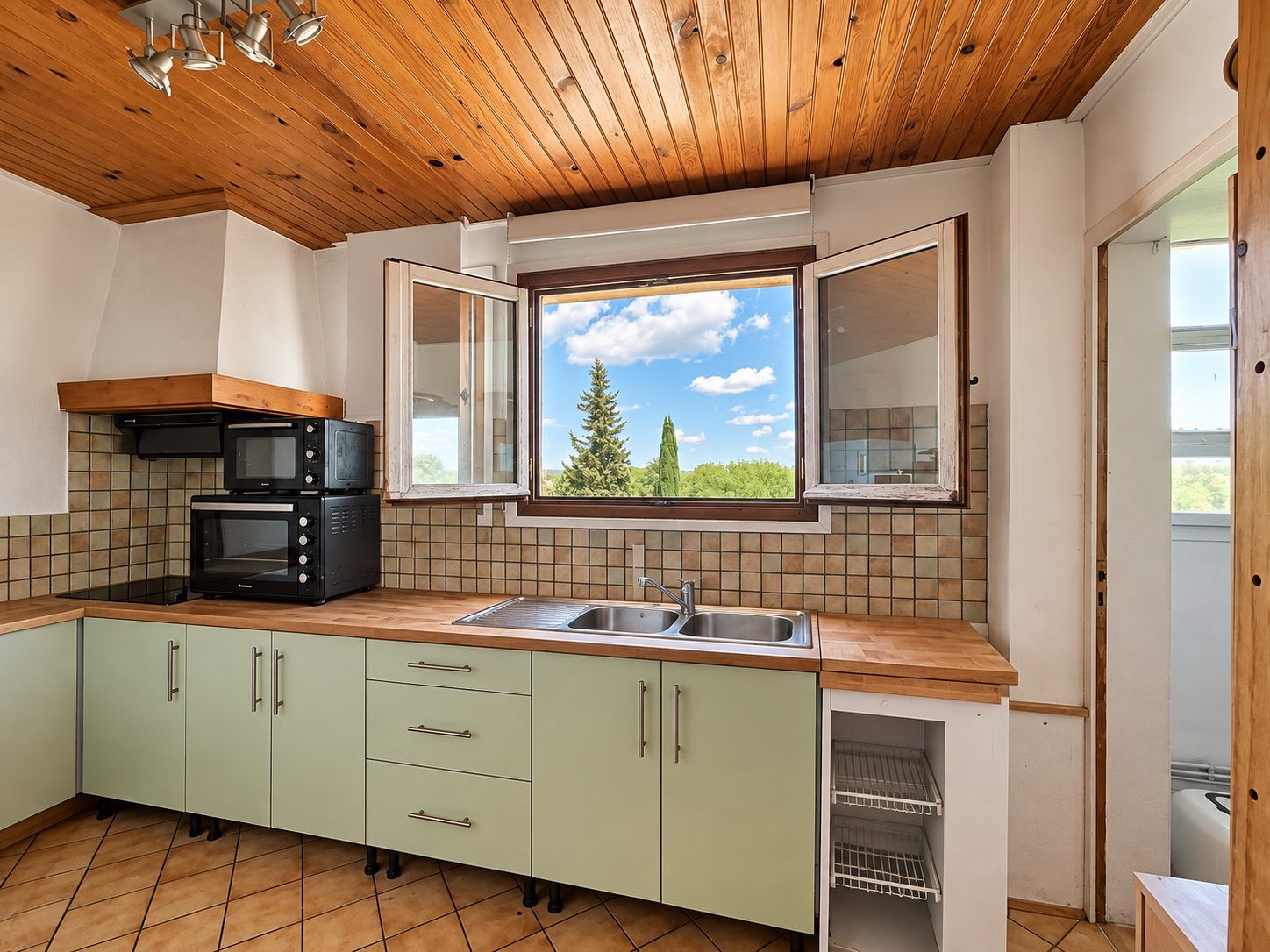 INVESTISSEMENT LOCATIF CLÉ EN MAIN  - T2 LOUÉ - BON RENDEMENT