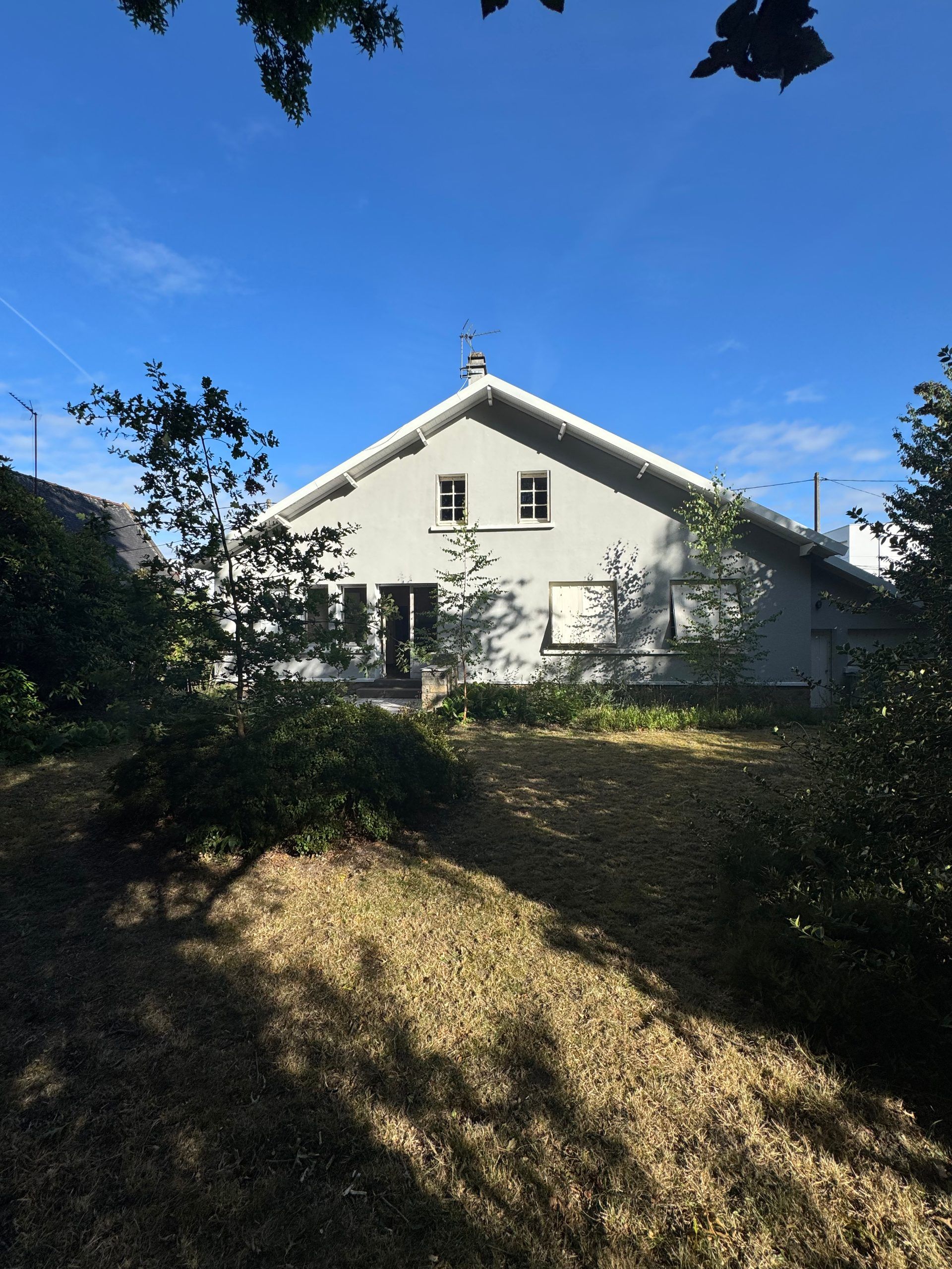 Maison Nantes 8 pièce 141 m2 sur 750m2 de Jardin boisé près du Val de Chezine