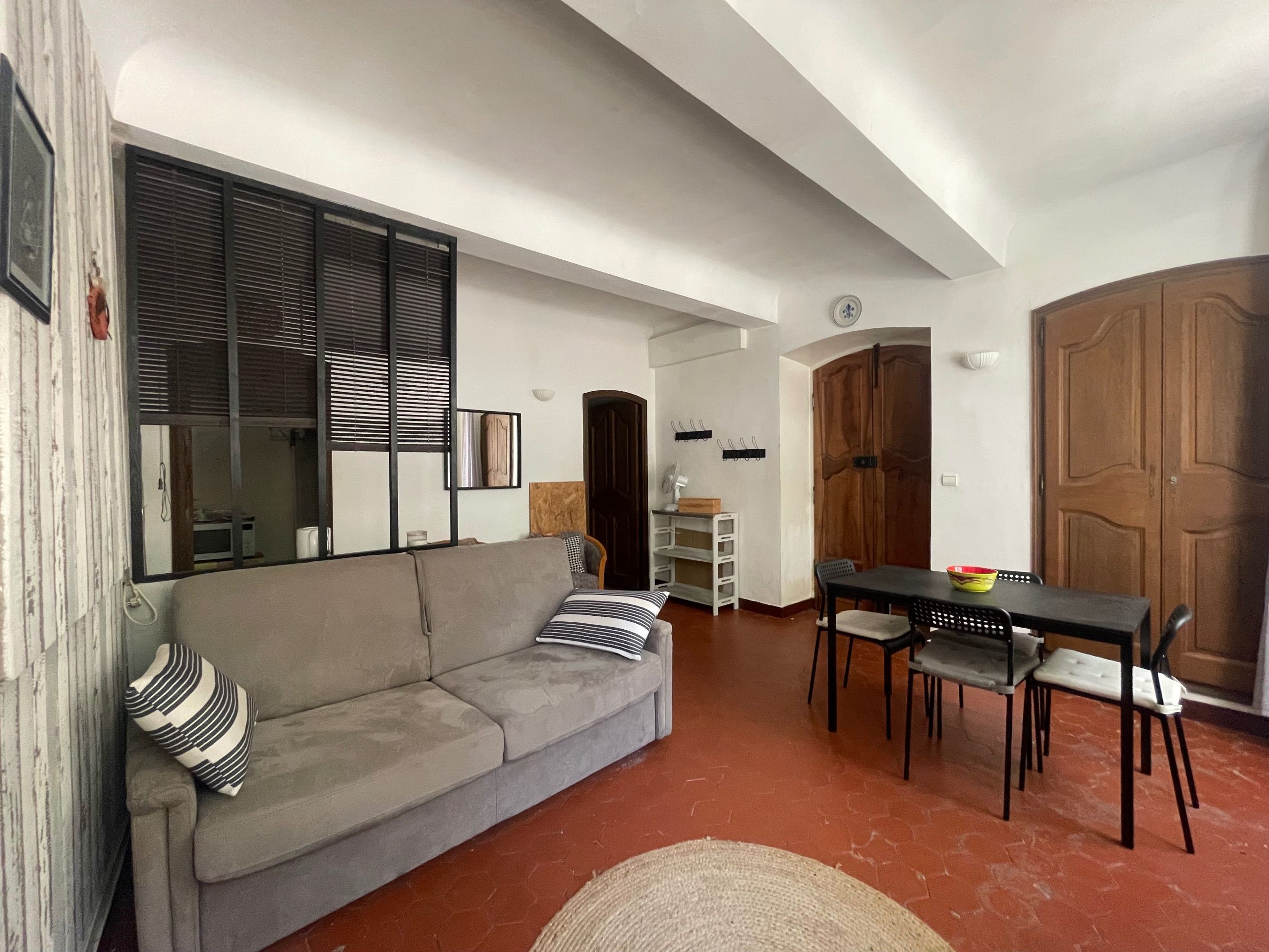 83170 BRIGNOLES CENTRE – STUDIO 26 M² – VENDU LIBRE