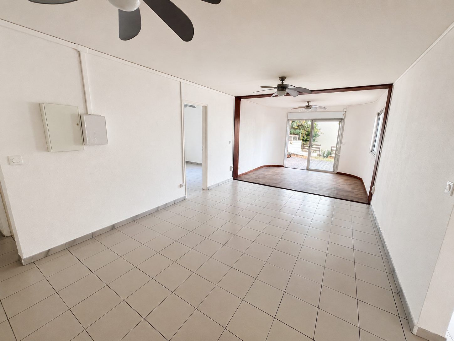 Rez-de-jardin 2 chambres - Plateau caillou