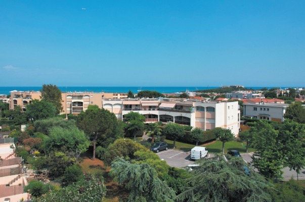 Antibes, 4 pièces en Dernier Étage, Grande Terrasse et vue Mer
