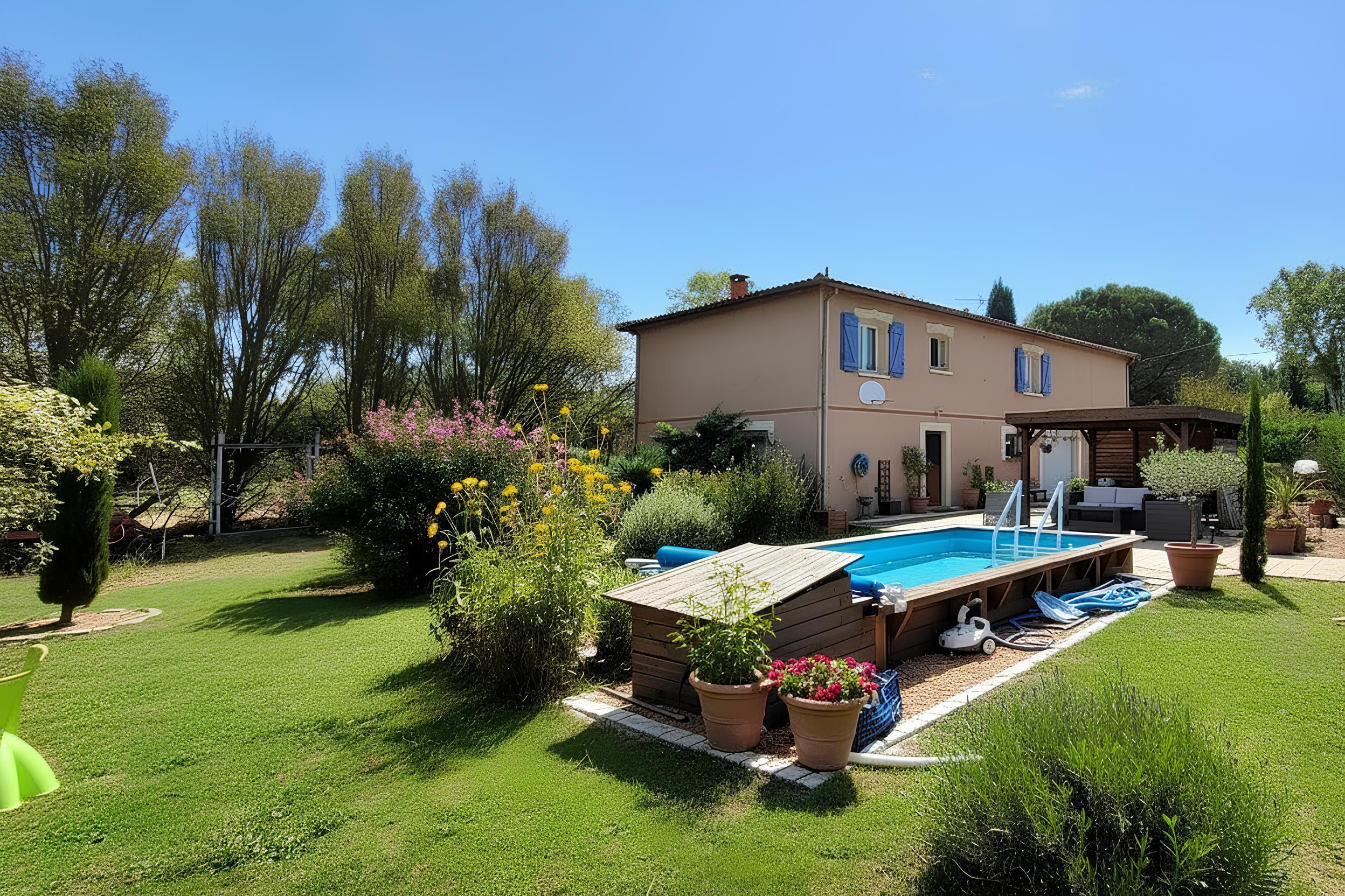 Maison Castelsarrasin 5 pièce(s) 124 m2
