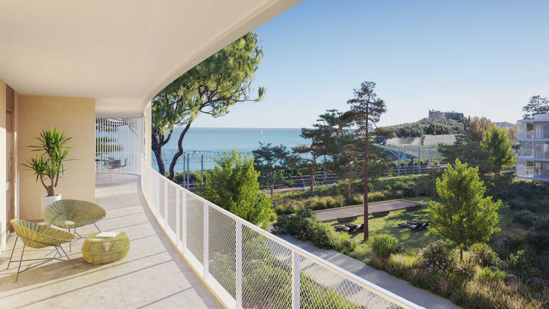 Antibes bord de mer, Toit-Terrasse 3 pièces avec Garages et Cave  