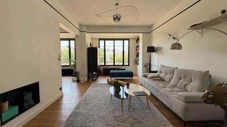 LOFT - COUP DE COEUR - TOURS CENTRE - QUARTIER HISTORIQUE - CALME
