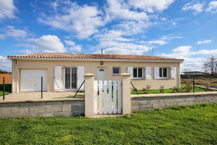 Plain-pied 2017, 4 chambres et DPE A : une maison familiale prête à vivre