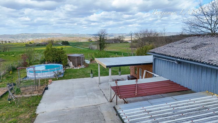 Propriété unique au coeur de la nature avec vue imprenable