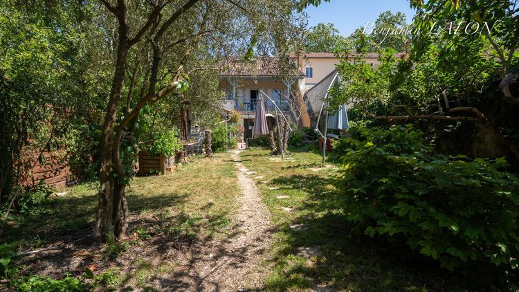 Maison de ville 4 chambres + jardin privatif et garage - Centre de Nérac
